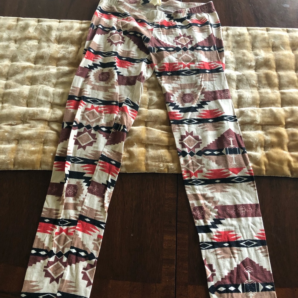 Aztec print leggings